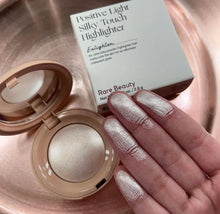 Load image into Gallery viewer, Rare Beauty Positive Light Silky Touch Highlighter