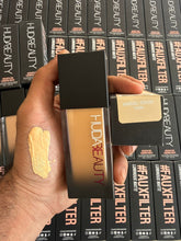 Load image into Gallery viewer, Huda Beauty Fauxfilter Foundation