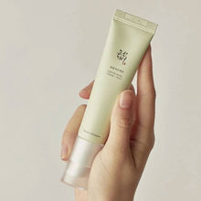 Load image into Gallery viewer, Beauty Of Joseon Light On Serum Centella + Vita C Korea